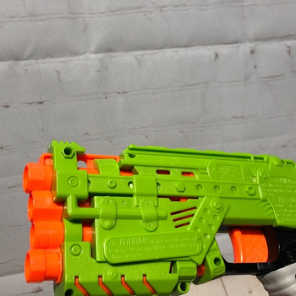 Hasbro Nerf Zombie Strike Quadrot Guns Blasters 4x Elite - Picture 8 of 8